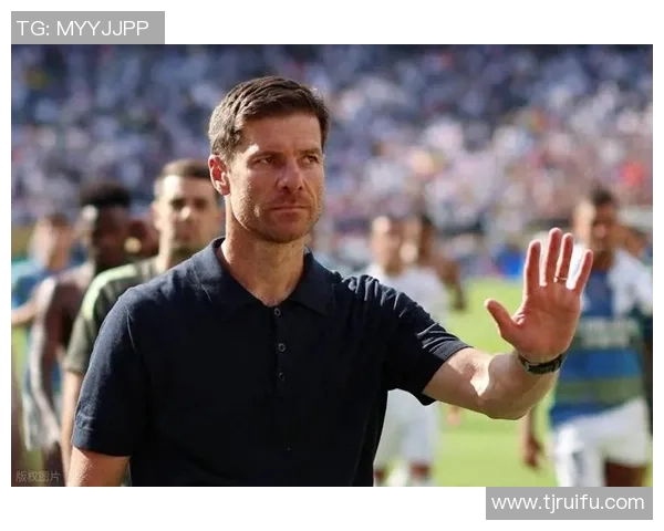 足球明星独特魅力展现没眉毛造型的惊艳图片合集